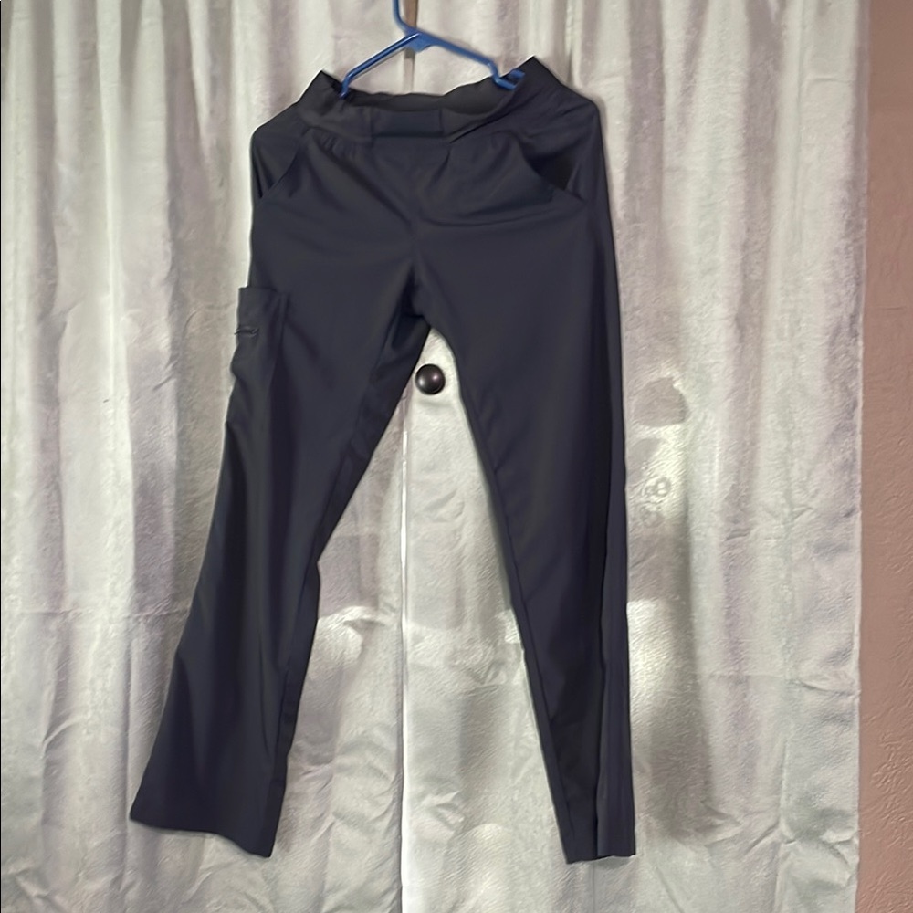 Activate by Med couture Stylish grey Pants with Side Pocket